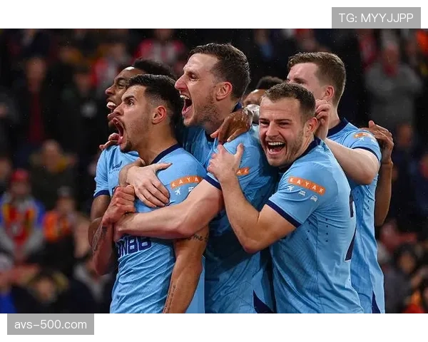 战术复盘:纽卡斯尔联如何用三中卫体系零封切尔西 战术复盘:纽卡斯尔联如何用三中卫体系零封切尔西